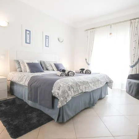 Casa Amendoeira Apartment